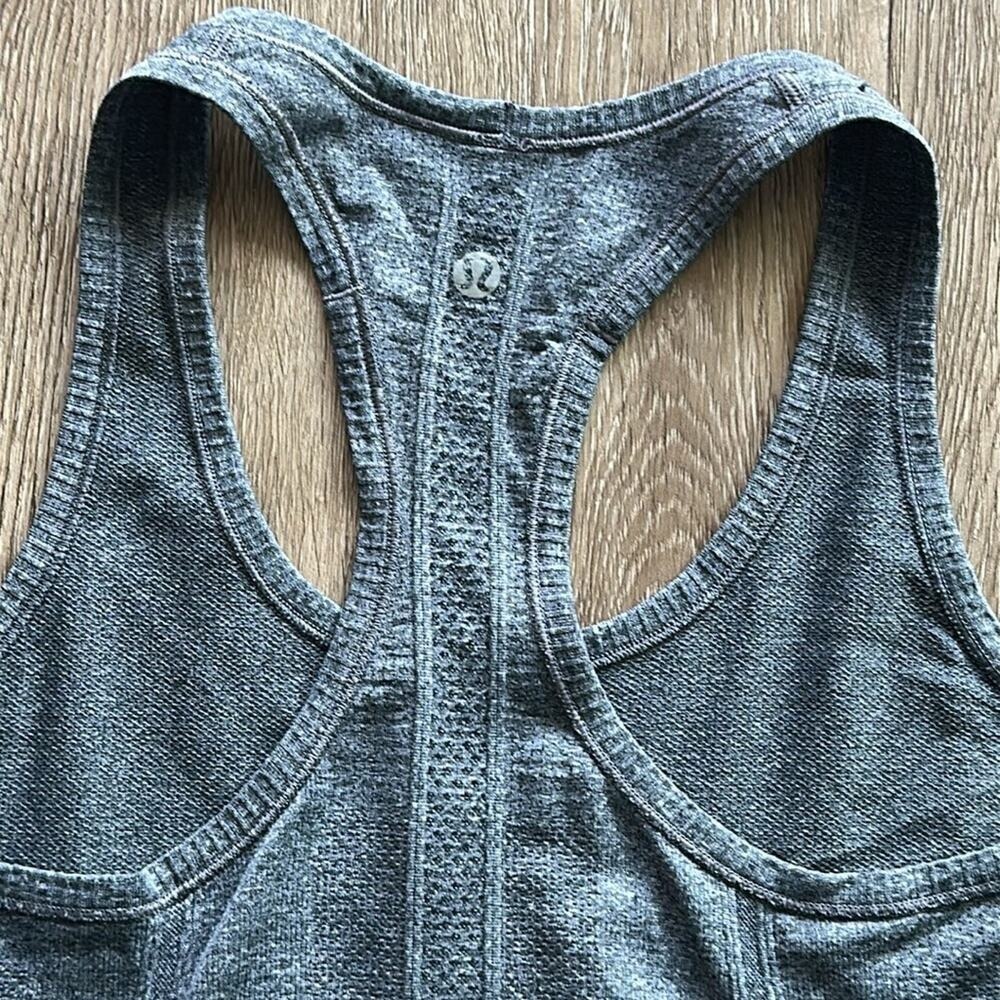 Lululemon Swiftly Racerback Tank Top Grey 6 Lightweight - Picture 4 of 5
